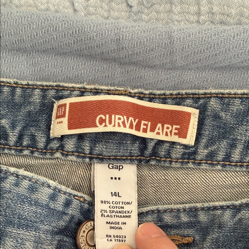 GAP Women's Flare Jeans - Light Blue